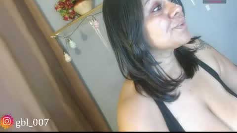 Snapshot of gaby_sant chatting on May 15, 12:28 am Gabriela Here you will see a lot of sensuality I want you to feel and see that it is real online show from May 15, 12:28 am