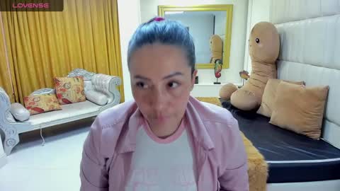 gabriela online show from March 5, 6:56 pm