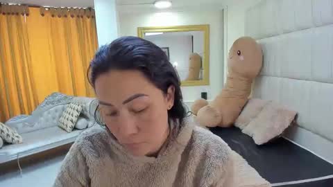 gabriela online show from March 31, 3:56 pm