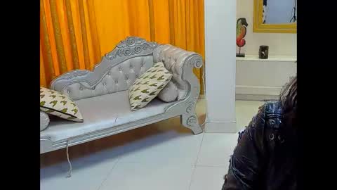 gabriela online show from April 4, 2:47 pm