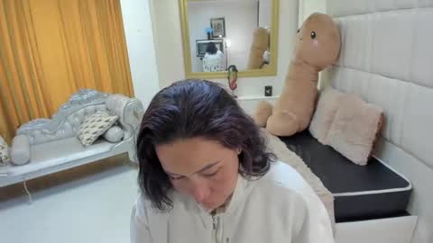 Snapshot of gaby_trent chatting on May 12, 4:26 pm gabriela online show from May 12, 4:26 pm