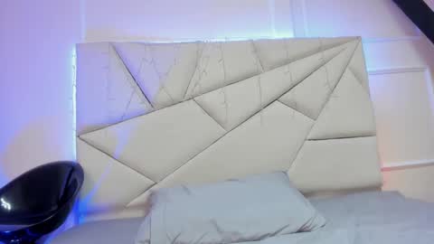 Snapshot of gabyfuntime chatting on January 18, 7:37 pm gabriela y Antonella online show from January 18, 7:37 pm