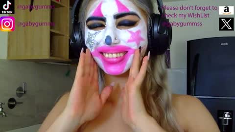 gabygumms online show from September 9, 12:48 pm