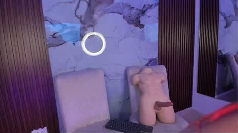 Snapshot of gabyhott_ chatting on June 22, 3:25 am Gaby online show from June 22, 3:25 am