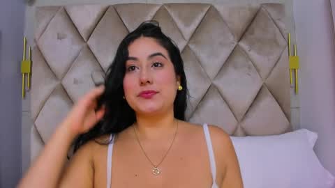 Snapshot of gabyparker_ chatting on May 5, 12:13 pm Gaby online show from May 5, 12:13 pm