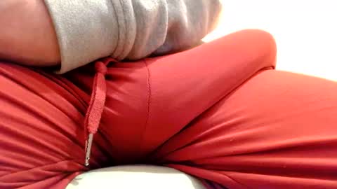 Snapshot of gae89tano chatting on April 21, 7:14 am gae89tano online show from April 21, 7:14 am