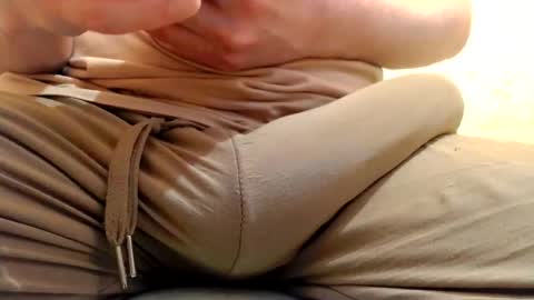 Snapshot of gae89tano chatting on May 17, 7:32 pm gae89tano online show from May 17, 7:32 pm