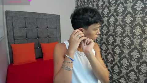 Snapshot of gael_d4v7 chatting on June 13, 7:23 pm Gael online show from June 13, 7:23 pm