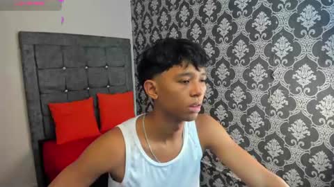 Snapshot of gael_d4v7 chatting on July 5, 7:43 pm Gael online show from July 5, 7:43 pm