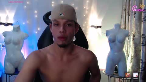 Snapshot of gael_zambrano chatting on February 16, 6:26 pm Gael sexy online show from February 16, 6:26 pm