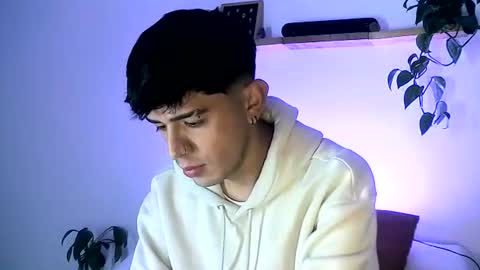 Gael Garca online show from February 25, 12:42 am