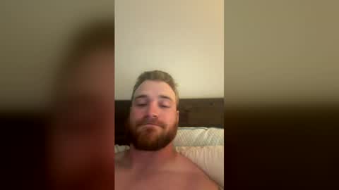 Snapshot of gaged_7878 chatting on June 1, 7:15 pm gaged_7878 online show from June 1, 7:15 pm