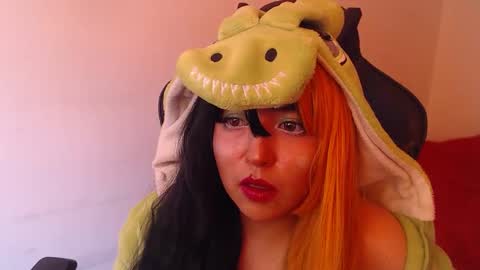 Kate 3 online show from December 19, 7:32 pm