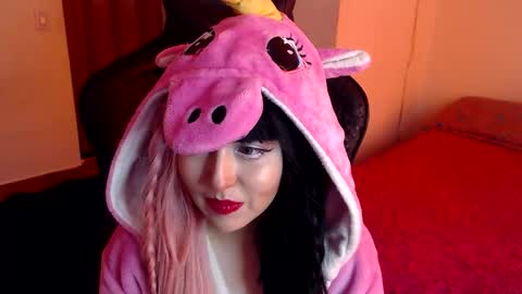 Kate 3 online show from June 7, 6:44 pm