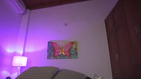 gala_monroe online show from December 4, 11:08 am