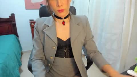 CORAL online show from November 17, 4:35 pm