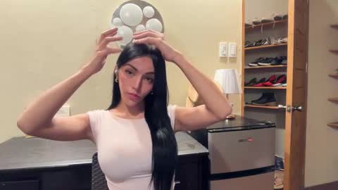 Snapshot of galileii chatting on February 4, 11:27 am galileii online show from February 4, 11:27 am