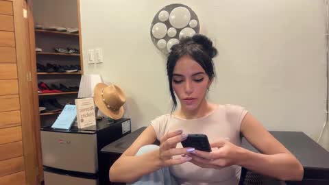 Snapshot of galileii chatting on February 26, 12:26 pm galileii online show from February 26, 12:26 pm