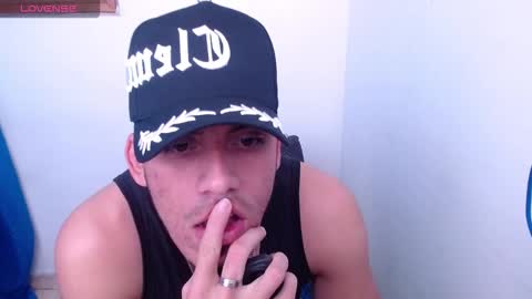 Snapshot of gambitoz chatting on October 5, 6:06 pm Gabriel online show from October 5, 6:06 pm