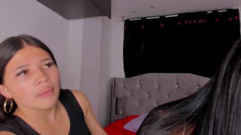 Snapshot of game_with_lesbians_ chatting on December 24, 1:27 am game with lesbians online show from December 24, 1:27 am