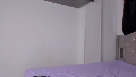 Snapshot of game_with_lesbians_ chatting on December 28, 10:34 pm game with lesbians online show from December 28, 10:34 pm