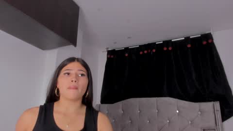 Snapshot of game_with_lesbians_ chatting on January 3, 11:12 pm game with lesbians online show from January 3, 11:12 pm