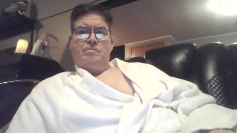 Snapshot of gameon1969 chatting on December 19, 10:34 am gameon1969 online show from December 19, 10:34 am