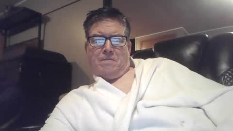 Snapshot of gameon1969 chatting on February 2, 9:30 am gameon1969 online show from February 2, 9:30 am