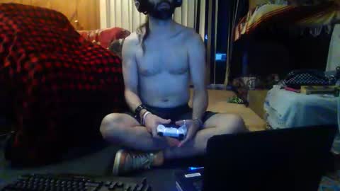 gamerfiend420 online show from November 4, 1:38 am