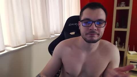 GangstaLover online show from December 22, 11:44 am