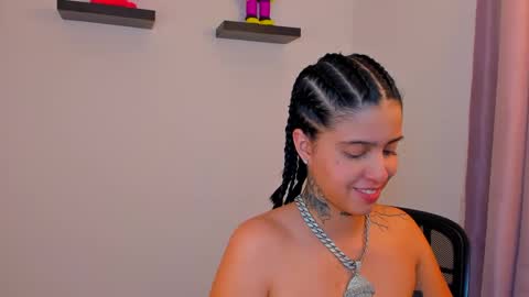 Snapshot of gangster_girl chatting on January 17, 1:15 am GANG online show from January 17, 1:15 am