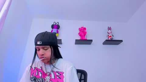 Snapshot of gangster_girl chatting on January 29, 2:53 pm GANG online show from January 29, 2:53 pm