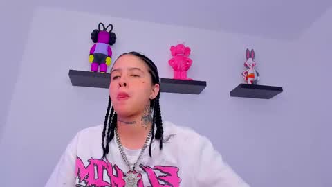 Snapshot of gangster_girl chatting on February 12, 5:26 pm GANG online show from February 12, 5:26 pm