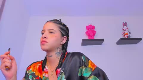 Snapshot of gangster_girl chatting on March 4, 1:23 am GANG online show from March 4, 1:23 am