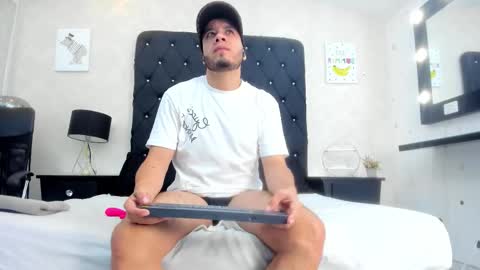 Snapshot of garcia_jacob_ chatting on October 12, 12:26 pm garcia_jacob_ online show from October 12, 12:26 pm