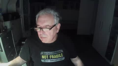 Snapshot of gargamil chatting on January 19, 3:05 pm gargamil online show from January 19, 3:05 pm