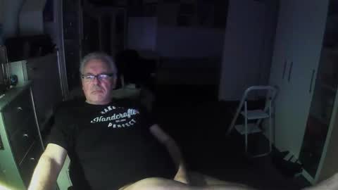Snapshot of gargamil chatting on February 3, 3:39 pm gargamil online show from February 3, 3:39 pm