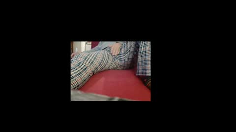 Snapshot of gary1111111 chatting on April 6, 1:58 am gary1111111 online show from April 6, 1:58 am