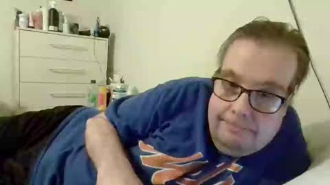 Snapshot of garyg930 chatting on January 12, 9:40 pm Gary online show from January 12, 9:40 pm