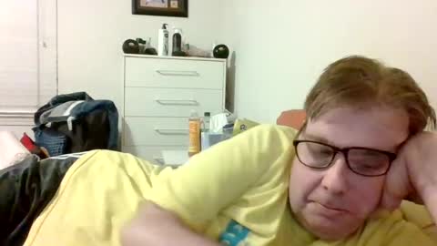 Snapshot of garyg930 chatting on July 15, 1:55 am Gary online show from July 15, 1:55 am