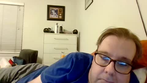 Snapshot of garyg930 chatting on July 20, 1:20 am Gary online show from July 20, 1:20 am