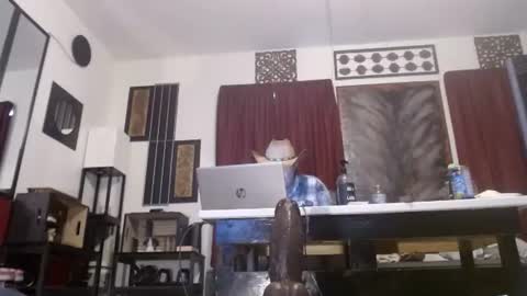 gatewaylaptop2019 online show from April 12, 6:24 pm