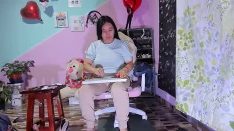 Diana online show from April 9, 11:04 am