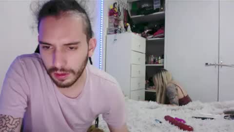 gatitahorny69 online show from April 19, 3:28 am