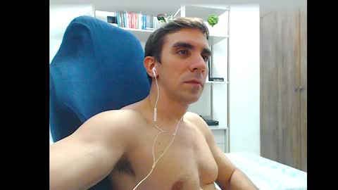 gatosarado23 online show from October 9, 2:20 am