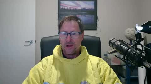 Snapshot of gatsby2025 chatting on October 6, 8:28 pm gatsby2025 online show from October 6, 8:28 pm