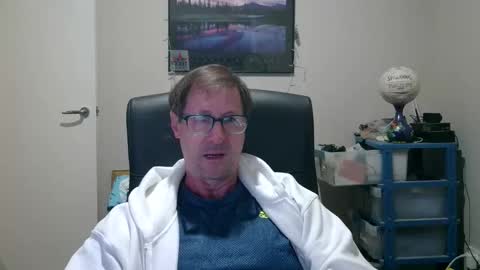 Snapshot of gatsby2025 chatting on October 25, 9:39 am gatsby2025 online show from October 25, 9:39 am