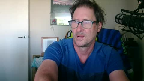 Snapshot of gatsby2025 chatting on October 31, 8:32 pm gatsby2025 online show from October 31, 8:32 pm