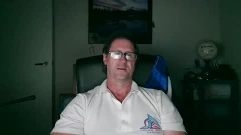 Snapshot of gatsby2025 chatting on November 15, 2:24 pm gatsby2025 online show from November 15, 2:24 pm