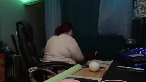 Snapshot of gavriellastarr chatting on October 11, 12:43 am gavriellastarr online show from October 11, 12:43 am